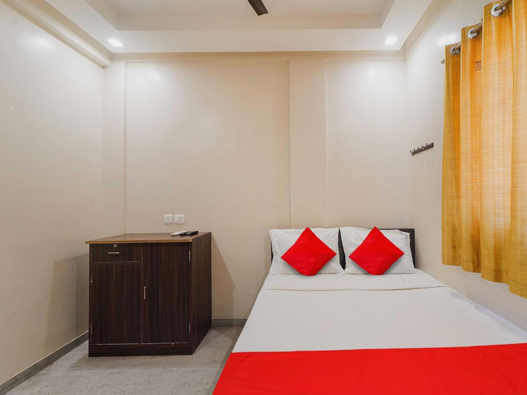 Hotel O Saravana'S Park Chennai Exterior foto
