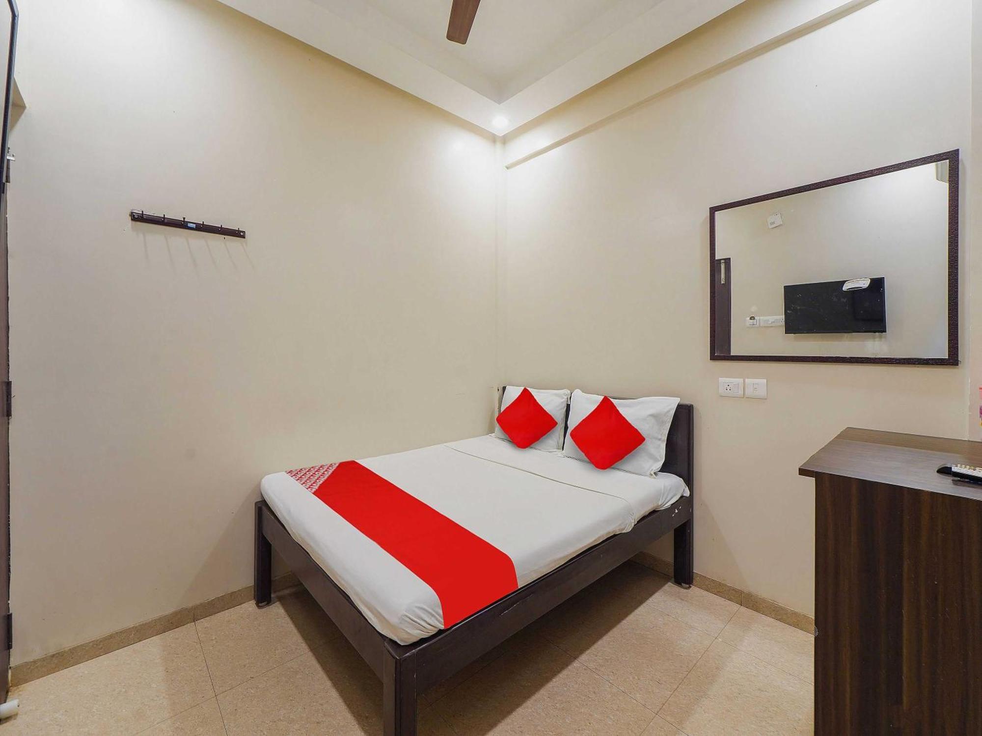 Hotel O Saravana'S Park Chennai Exterior foto